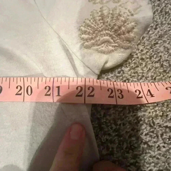 Gorgeous Embroidered Johnny Was Top - Picture 5 of 8